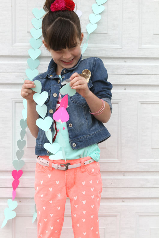 DIY-Painted-Heart-Jeans-Tutorial