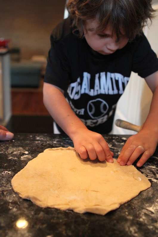 pizzanightcrustrolling