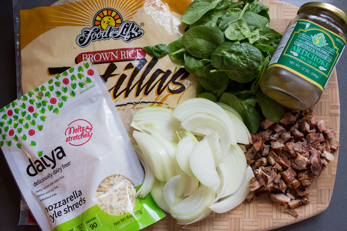Caramelized-Onion-Chicken-Pizza-1